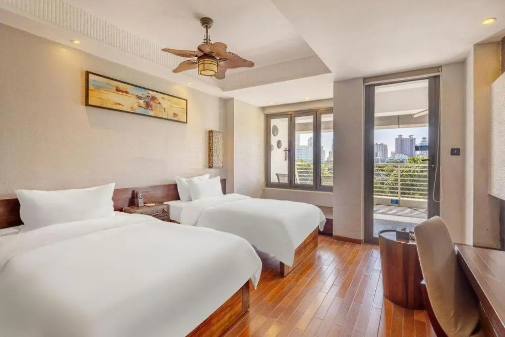 Poly Phoenix Hotel Sanya