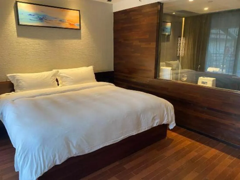 Poly Phoenix Hotel Sanya