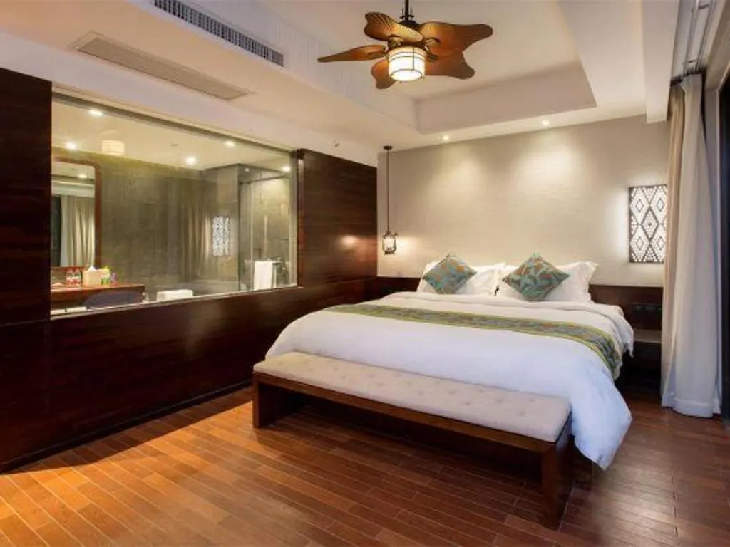 ***  Poly Phoenix Hotel Sanya Kina