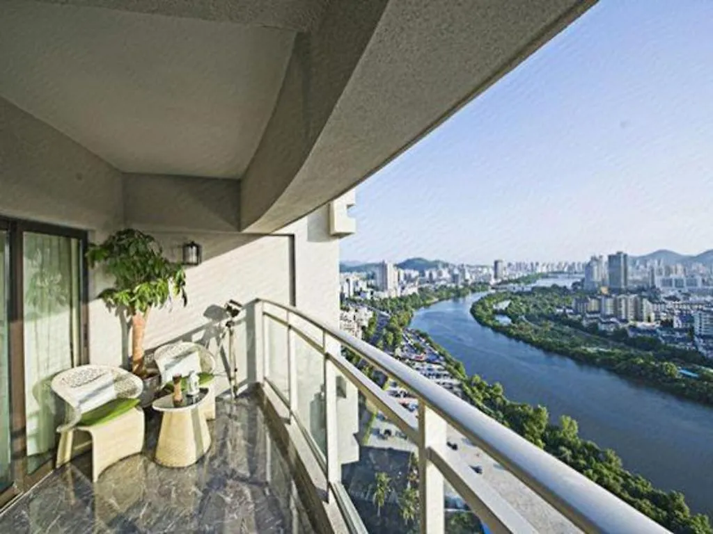 Poly Phoenix Hotel Sanya 3*,
