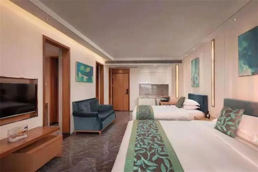 Poly Phoenix Hotel Sanya 3*,  Kina