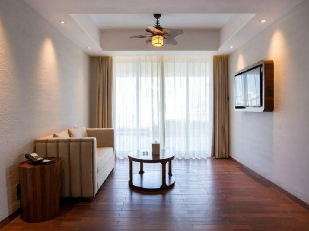 Poly Phoenix Hotel Sanya
