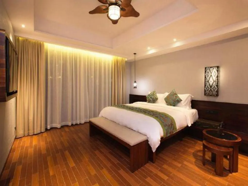 Poly Phoenix Hotel Sanya