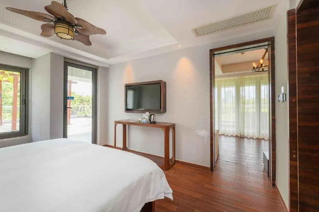 Poly Phoenix Hotel Sanya