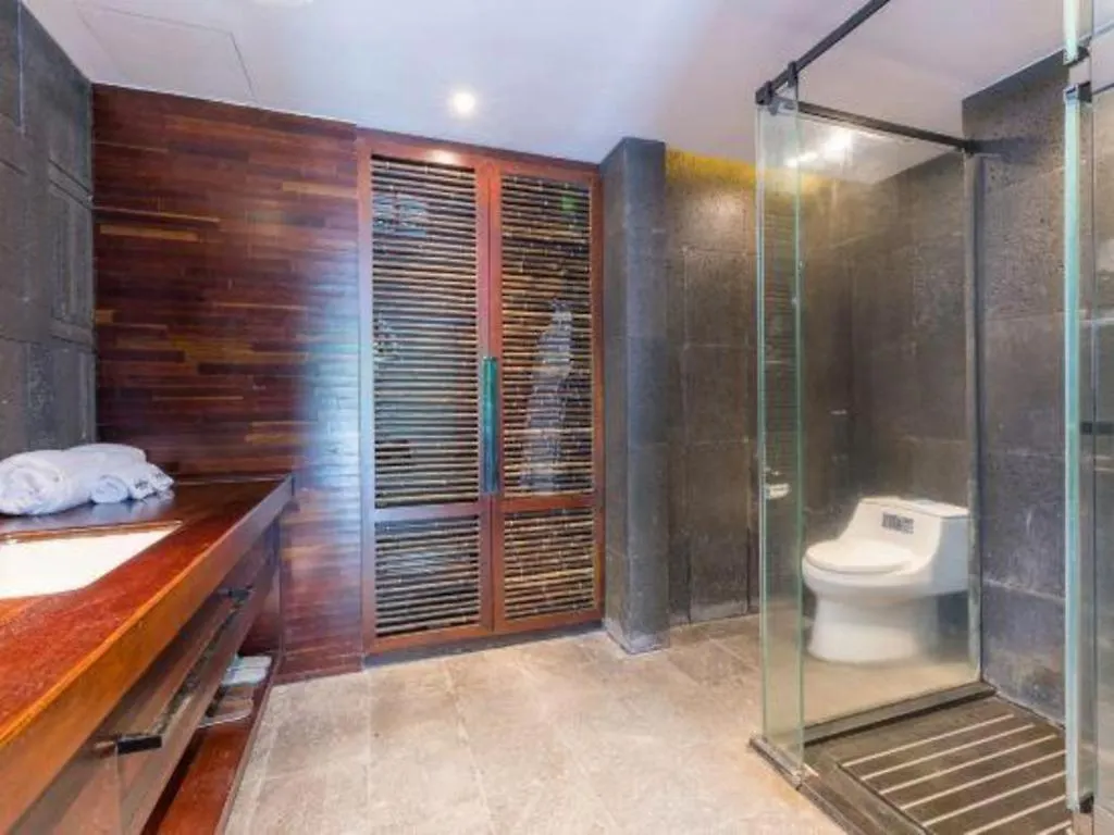 Poly Phoenix Hotel Sanya