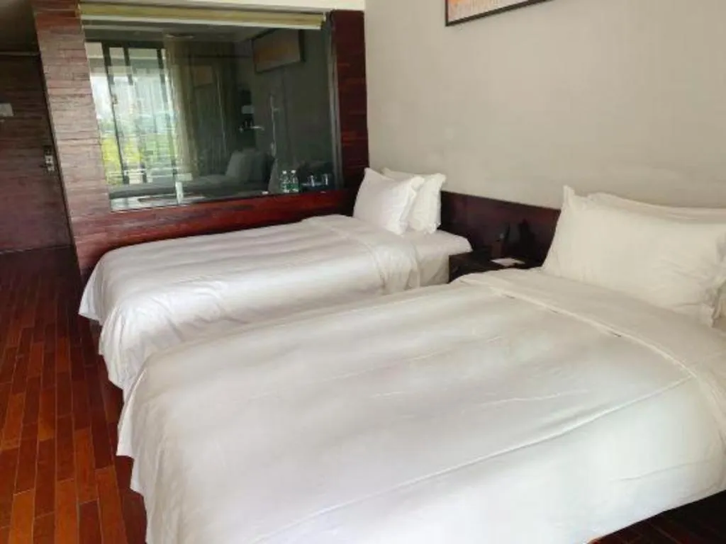 Poly Phoenix Hotel Sanya
