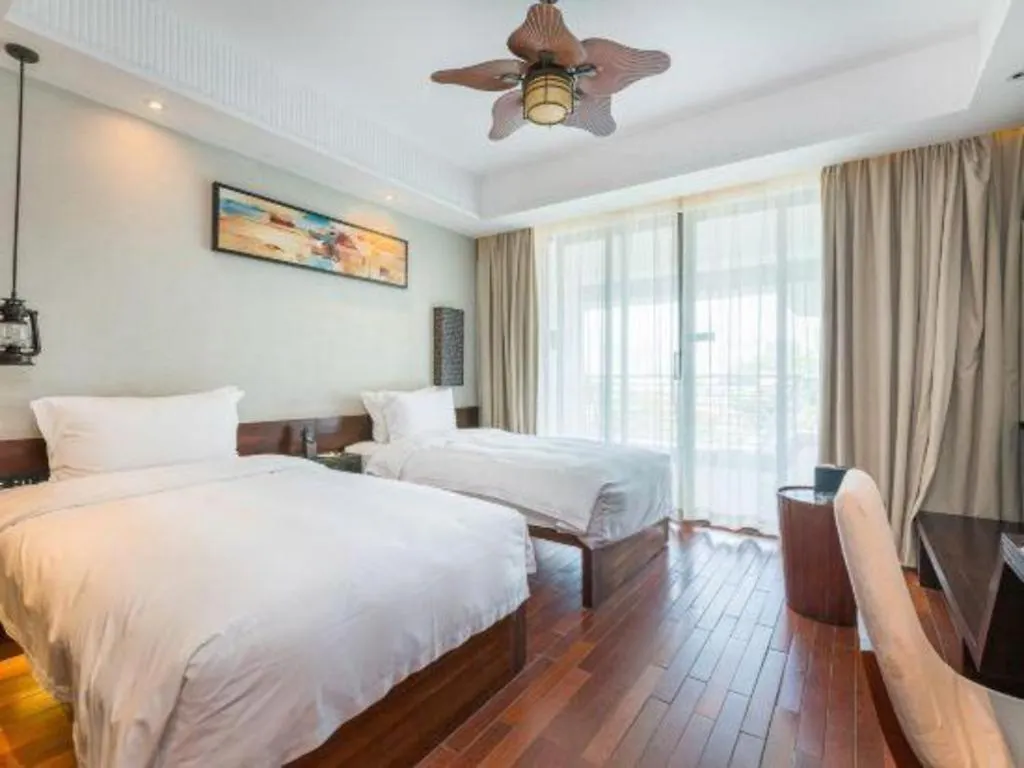 Poly Phoenix Hotel Sanya