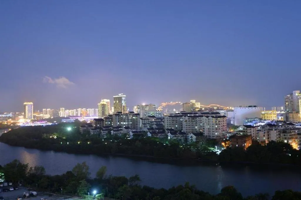 Poly Phoenix Hotel Sanya 3*,